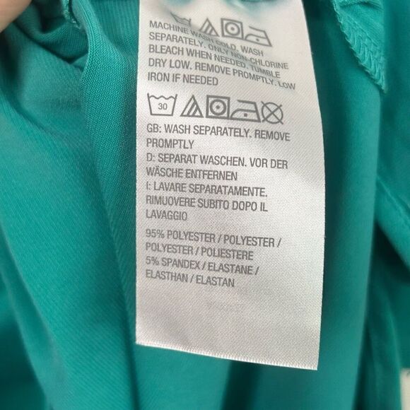 Susan Graver Liquid Knit Solid Green 3/4 Sleeve Top Plus Size 3XP Petite - Picture 7 of 13